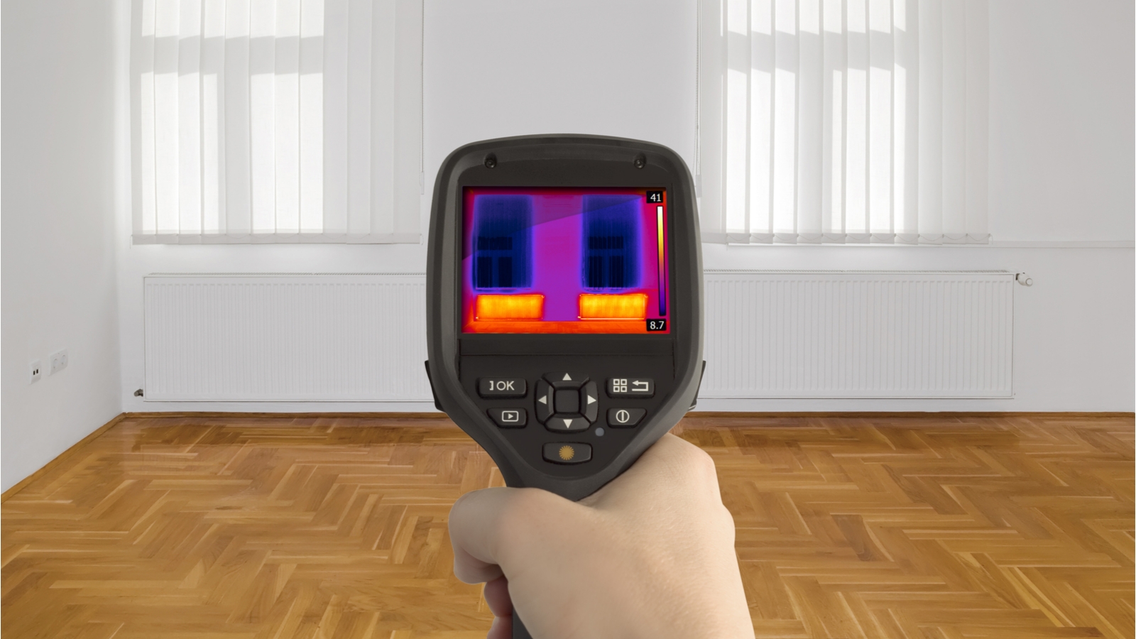 Thermal Imager Pointing At Windows In Room