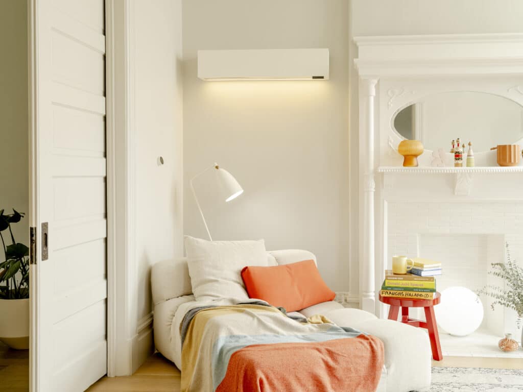 Quilt_IndoorUnit_LivingRoom
